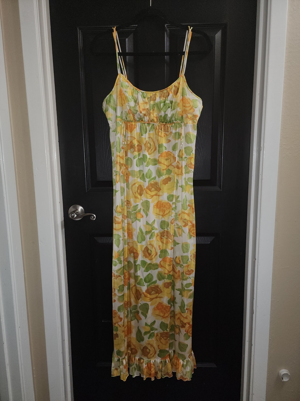 Vanity Fair Yellow and Green Floral Peignoir Set with Ruffle Trim - Picture 2 of 7